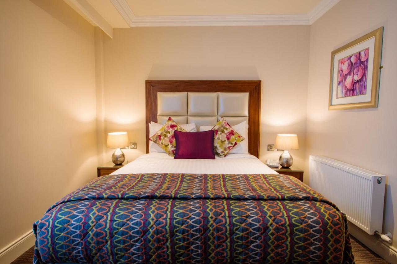 Grand Hotel Трали Экстерьер фото